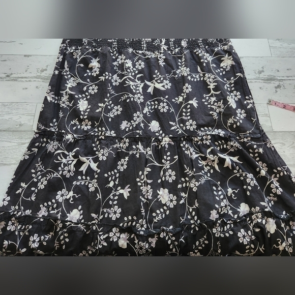 THE GOLDEN GLOBE CLOTHING BLACK TIERED MAXI DRESS 100% COTTON Size 1X NWT - Picture 9 of 11